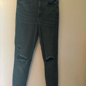 Stylish Black Distressed Women Jeans